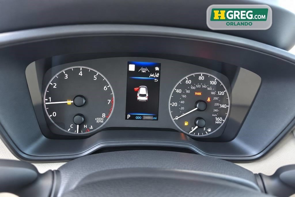 Used 2025 Sonic Silver Toyota L image 12
