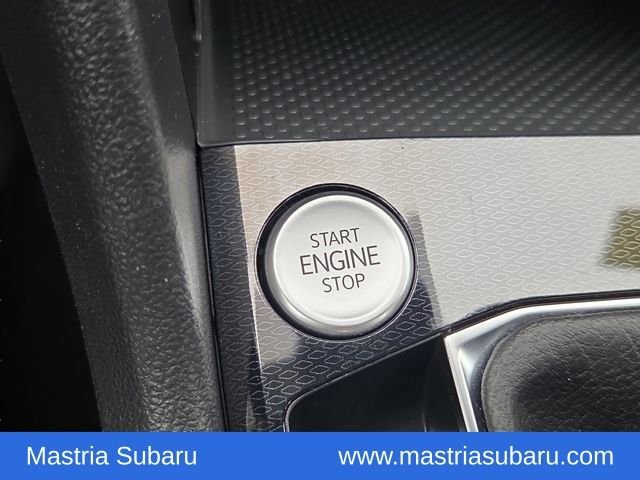 Used 2025 Pure White Volkswagen 1.5T S image 15