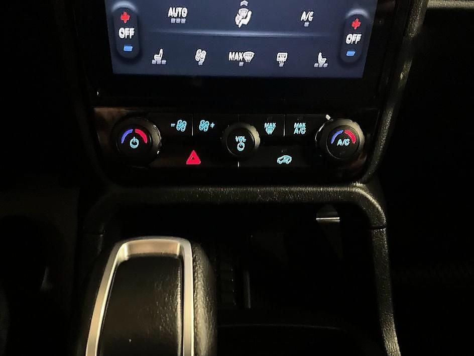 Used 2024 White Ford XLT image 20