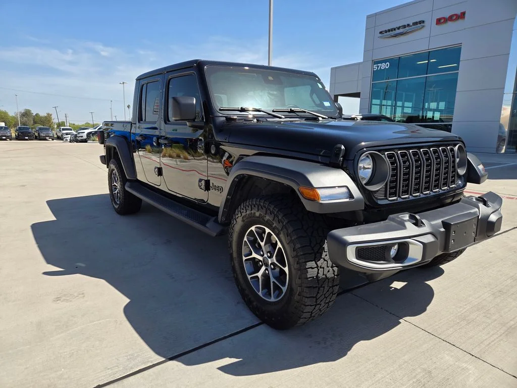 Used 2025 Black Jeep Sport S image 1