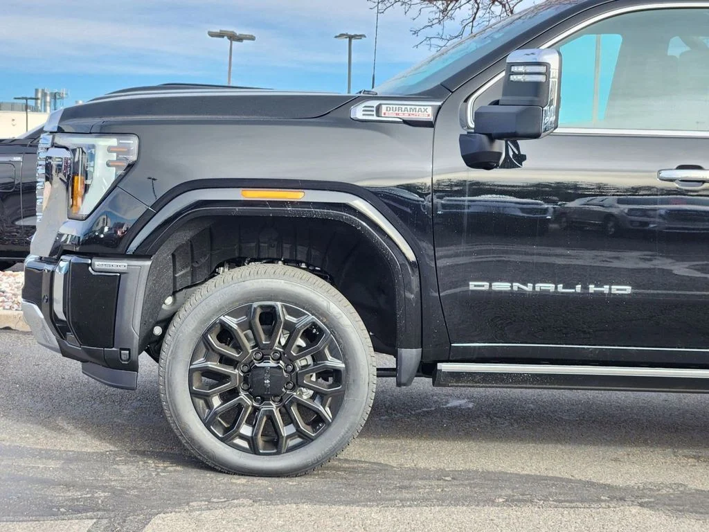2026 GMC Sierra 2500HD Denali - Photo 8