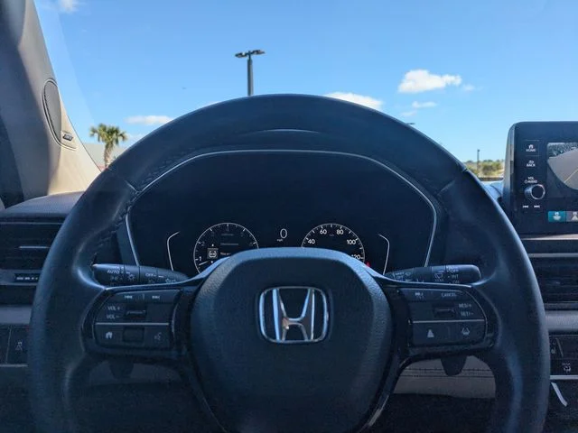 Used 2023  Honda Touring image 29