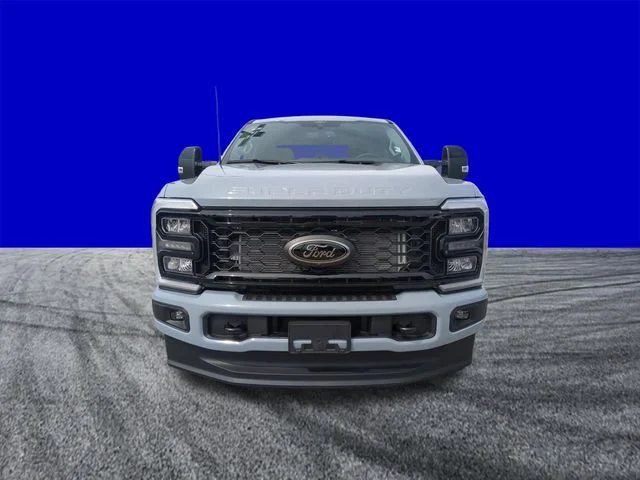 New 2026 Gray Ford Lariat image 9