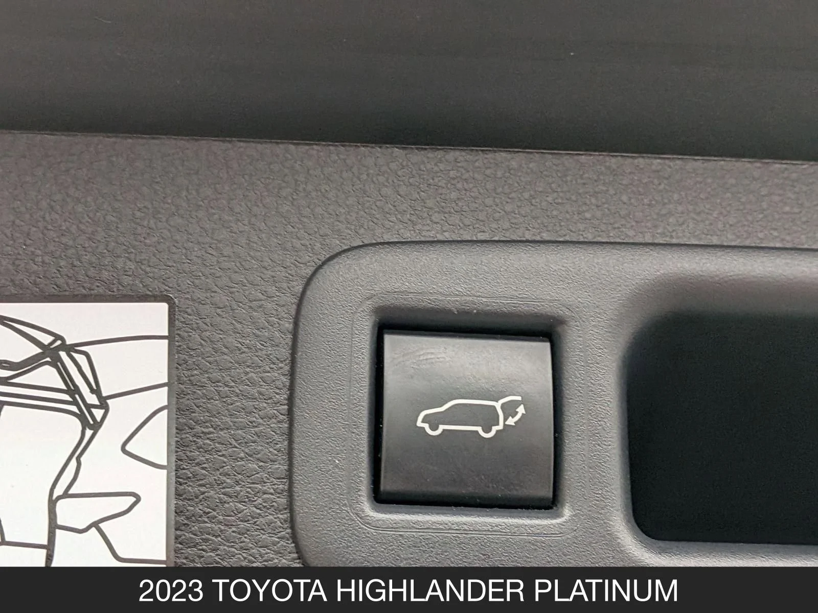 Used 2023 Wind Chill Pearl Toyota Platinum image 25