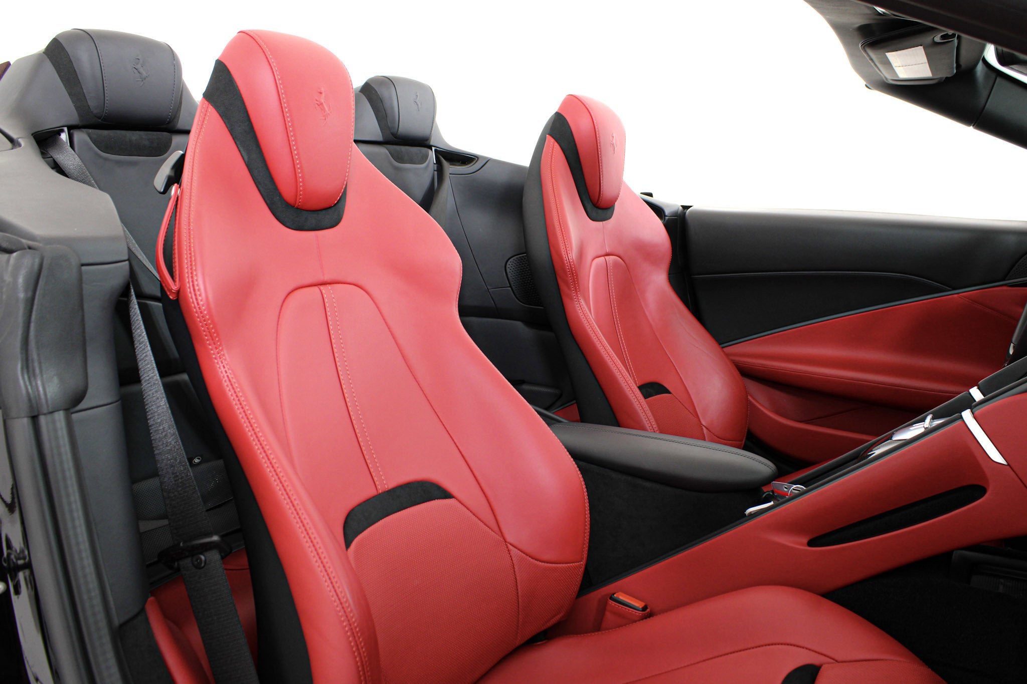 2024 Ferrari Roma Base - Photo 32