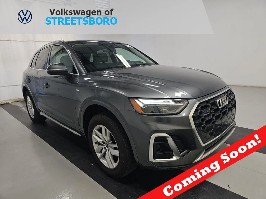 2023 Audi Q5 45 Premium's photo