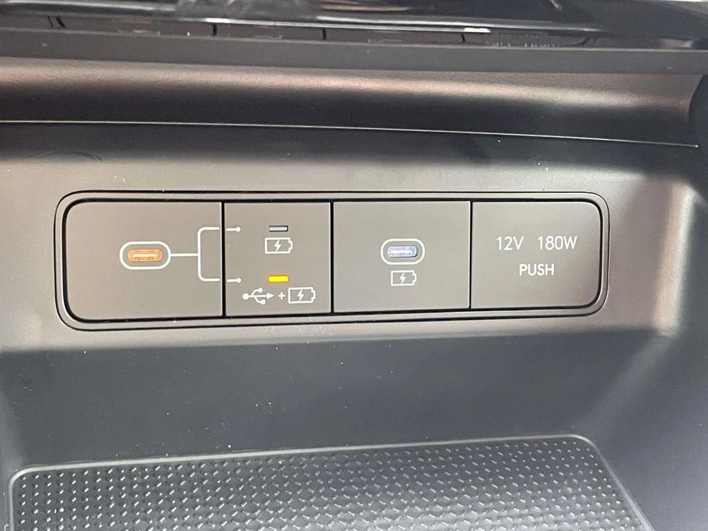 New 2026 White Hyundai SEL image 28