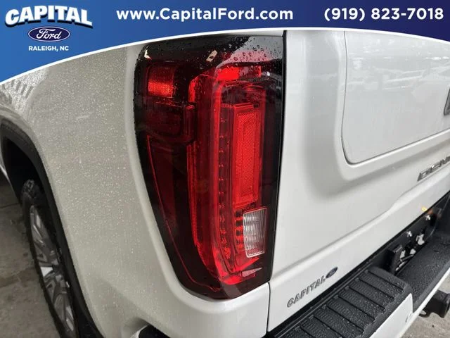 Used 2024 White GMC Denali image 15