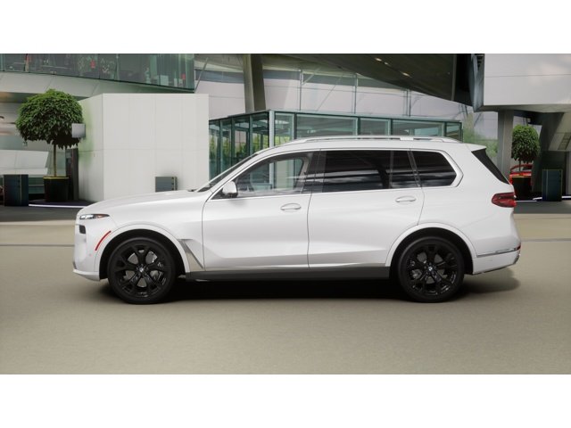 New 2027 White BMW X7 40i image 4