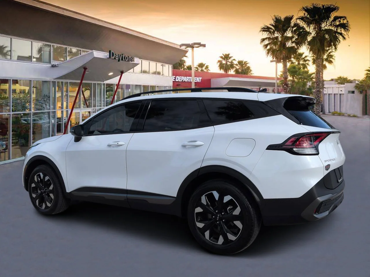 Used 2024 White Pearl Kia X-Line image 5