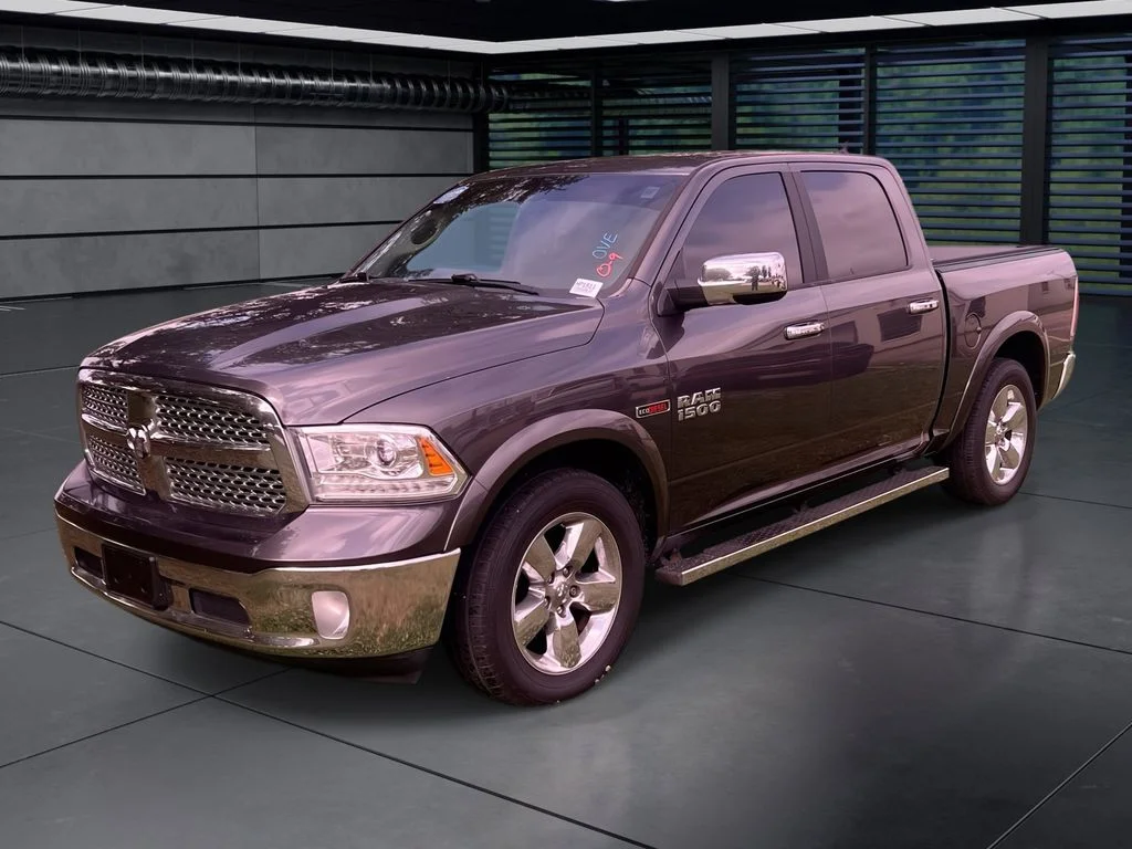 2018 RAM 1500 Laramie Crew Cab 5'7's photo