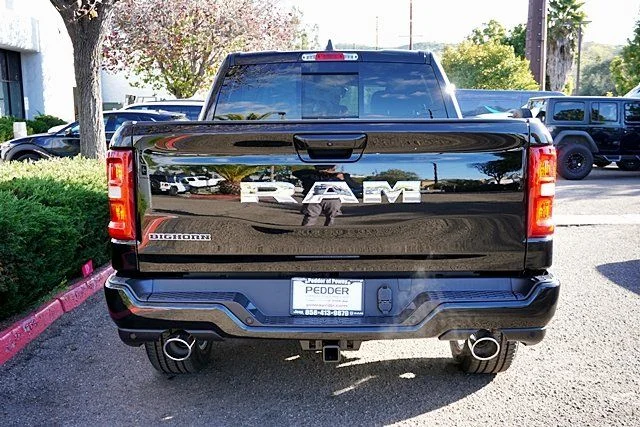 New 2026 Diamond Black Crystal Pearl-Coat Exterior Paint RAM Big Horn Sport Appearance image 9