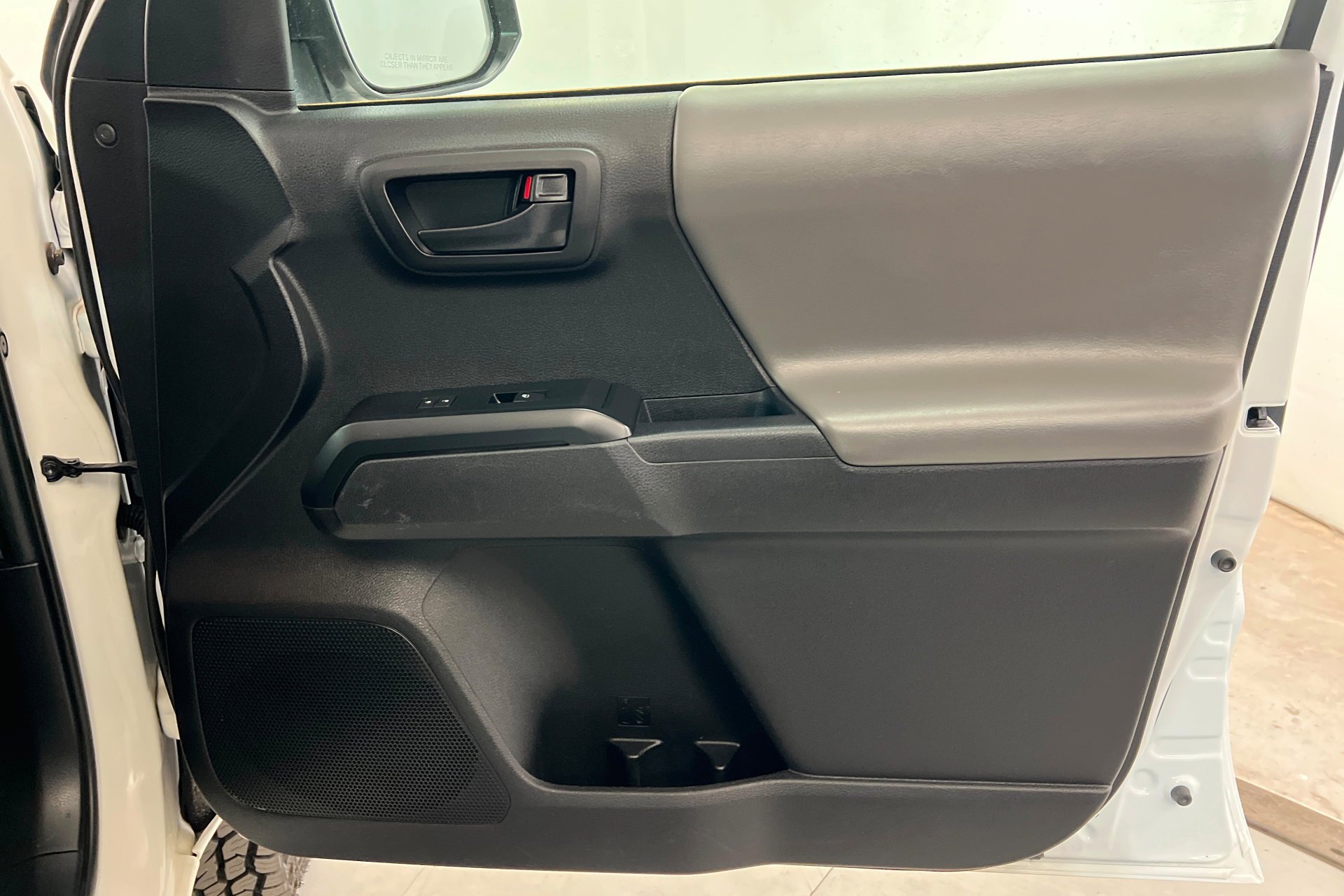 2022 Toyota Tacoma SR - Photo 23