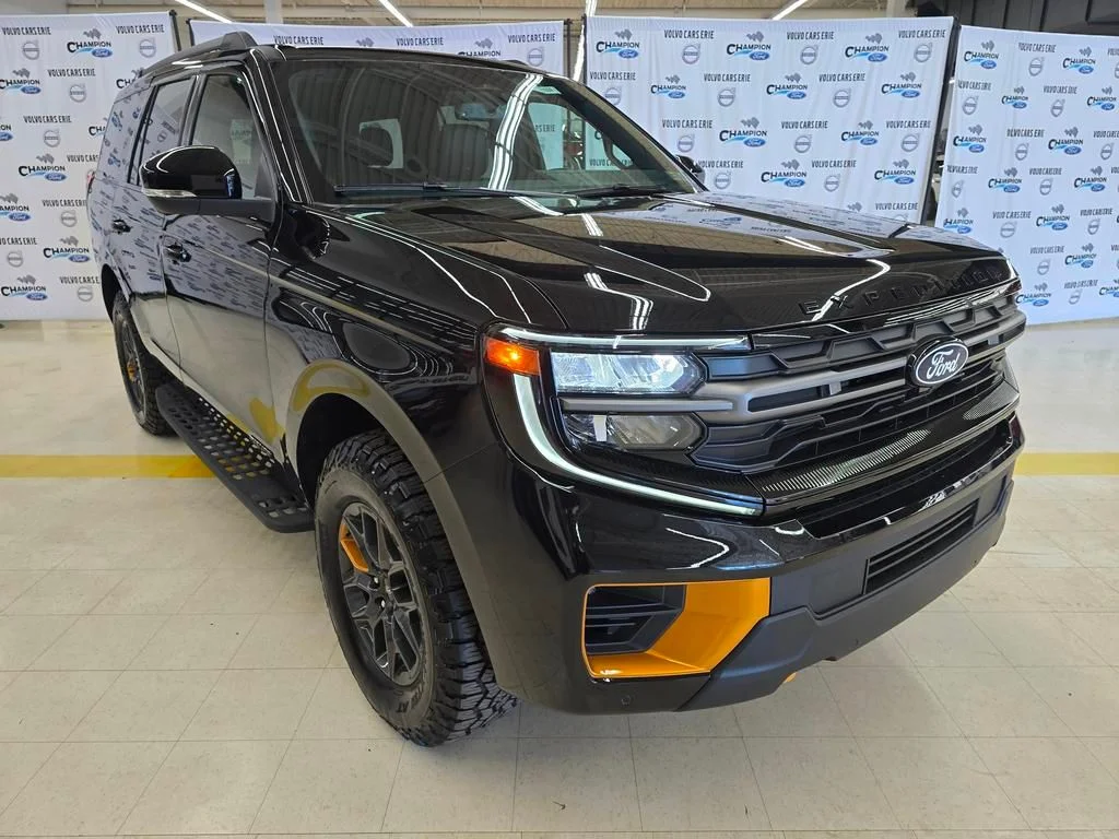 New 2027 Agate Black Metallic Ford Tremor® image 1