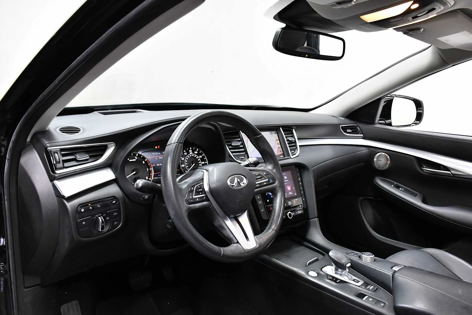 Used 2019 Black Obsidian INFINITI ESSENTIAL image 14