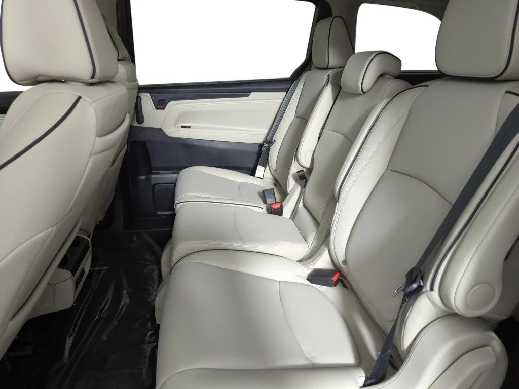 2026 Honda Odyssey Touring - Photo 23