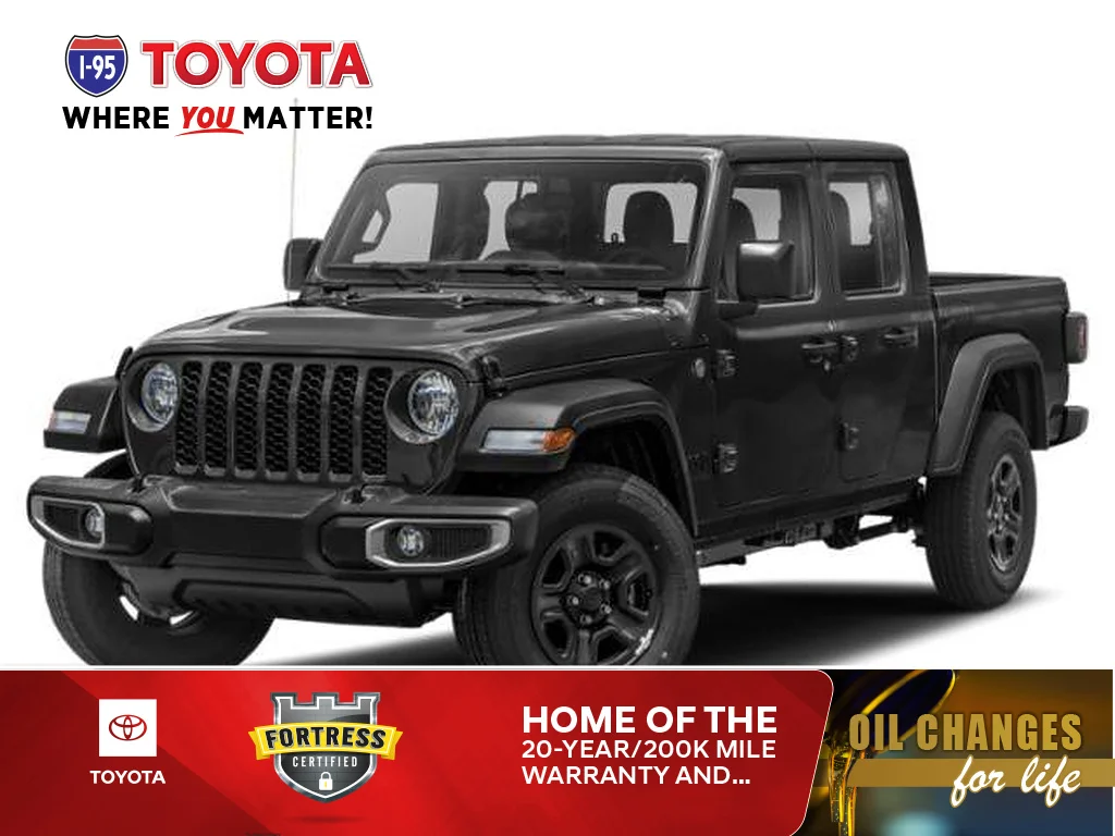 2022 Jeep Gladiator WILLYS's photo