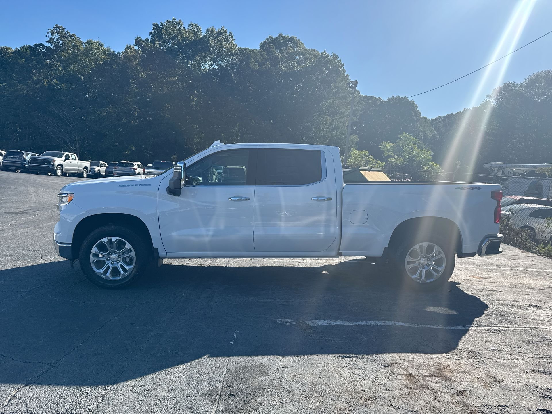 2025 Chevrolet Silverado 1500 LTZ - Photo 33