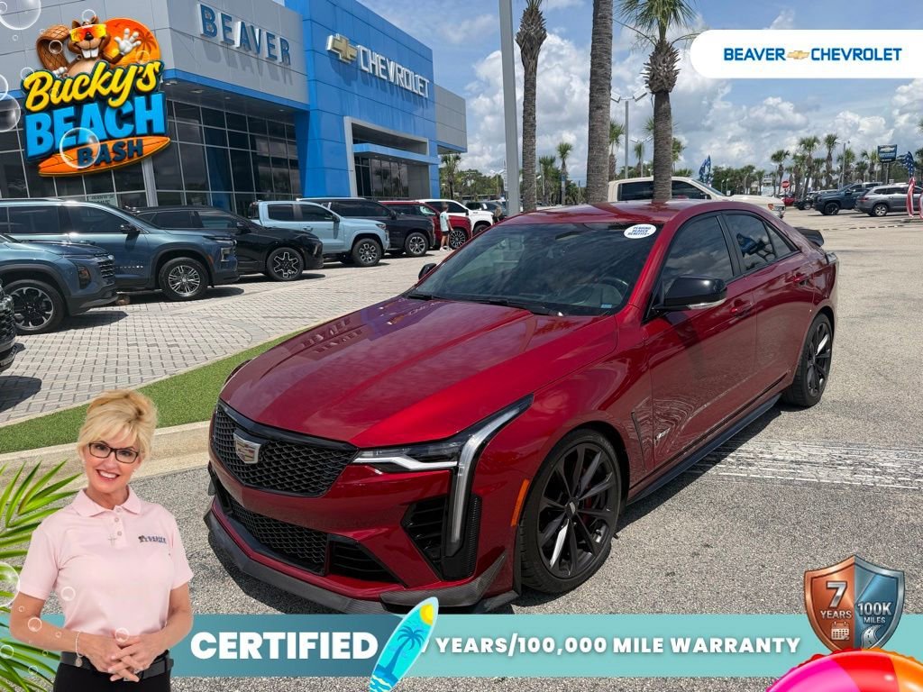 2022 Cadillac CT4 V-Series Blackwing's photo