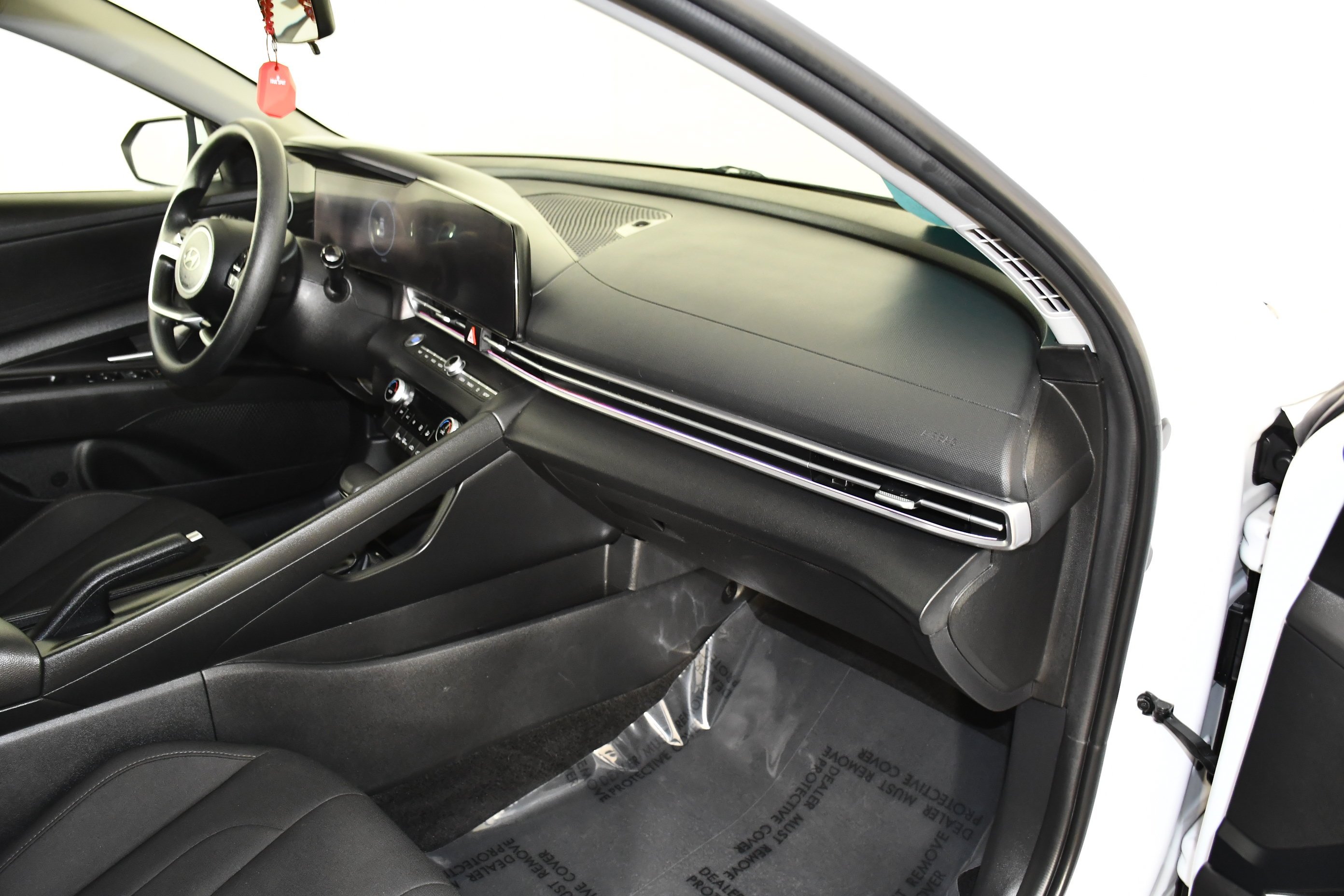 Used 2024 Serenity White Hyundai SEL image 39