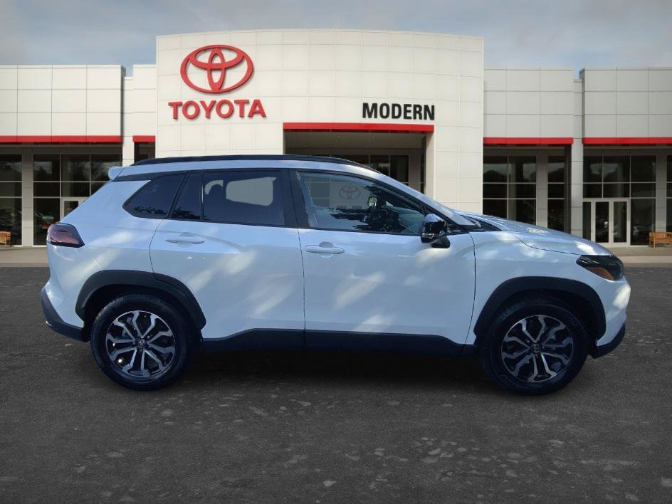 Certified Used 2026 Wind Chill Pearl Toyota Hybrid SE image 4