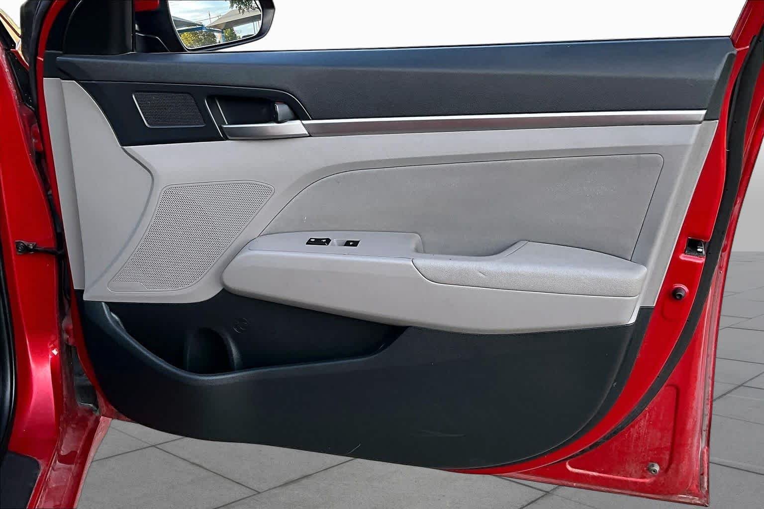 Used 2020 Calypso Red Hyundai SEL image 22