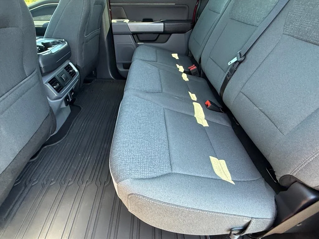 Used 2025 Red Ford XLT image 11