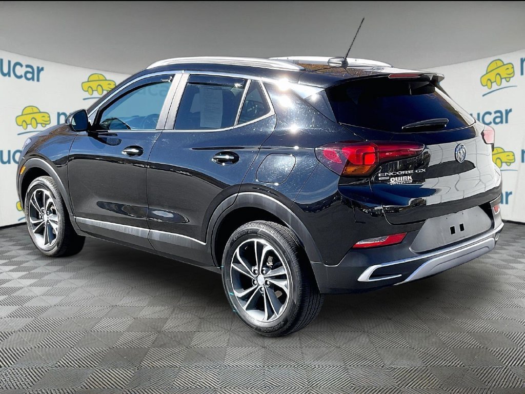 Used 2023 Ebony Twilight Metallic Buick Select image 4