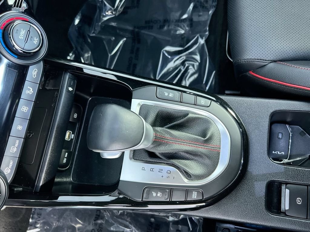 Used 2022 Black Kia GT image 18