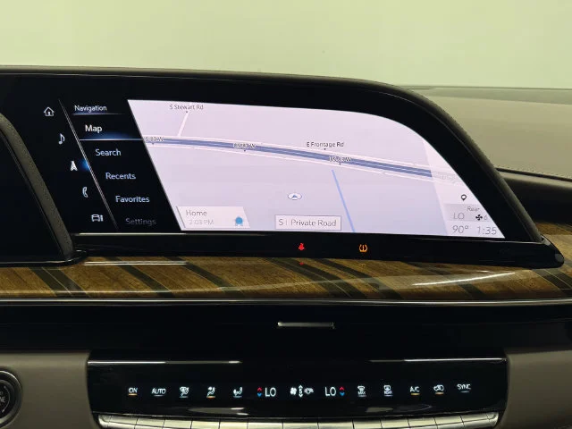 Used 2021 Shadow Metallic Cadillac Premium Luxury Platinum image 29