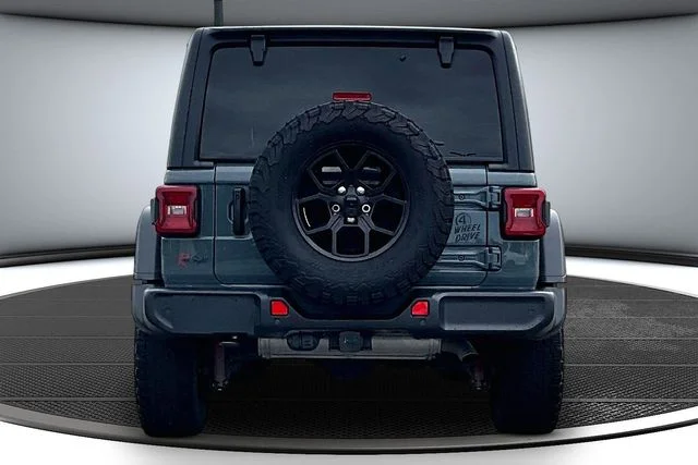 Used 2024 Anvil Clearcoat Jeep Sport image 5
