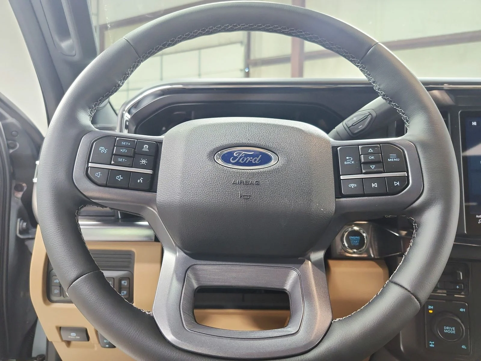New 2026 Glacier Gray Metallic Tri-Coat Ford F-250® Lariat® image 24