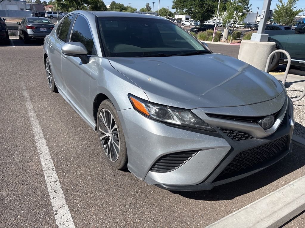 2018 Toyota Camry 2.5 Auto SE's photo