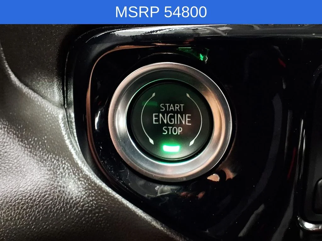 Used 2025 White Chevrolet LTZ image 15