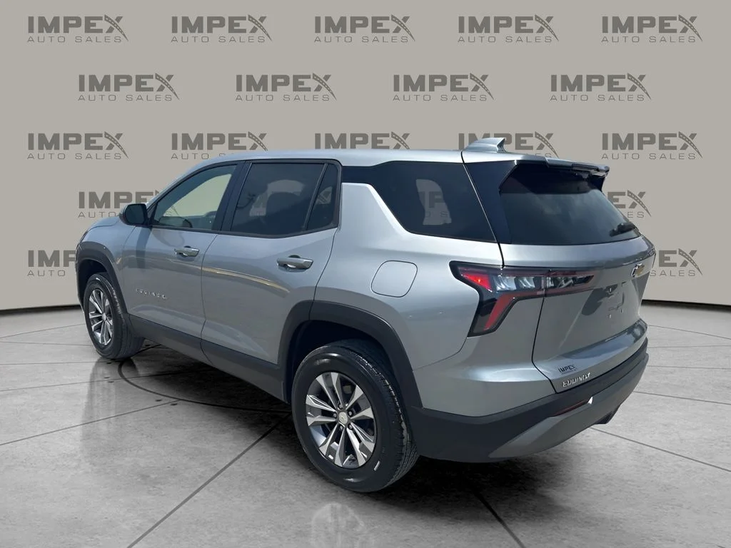 Used 2026 Gray Chevrolet LT image 3
