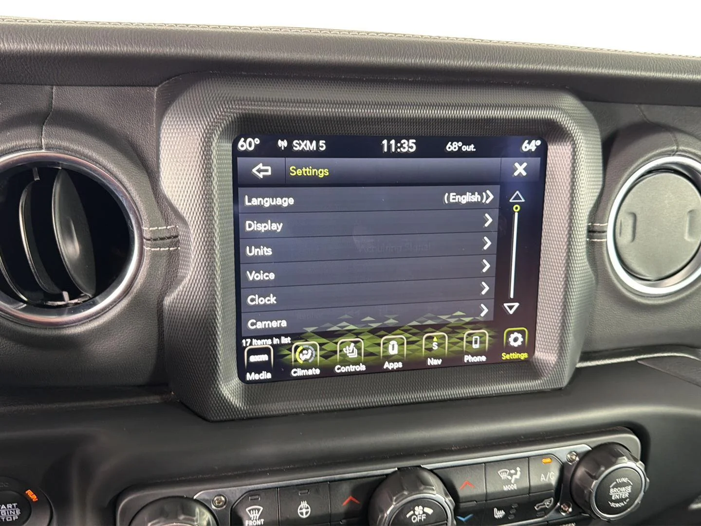 Used 2022 High Velocity Clearcoat Jeep Unlimited Sahara image 37