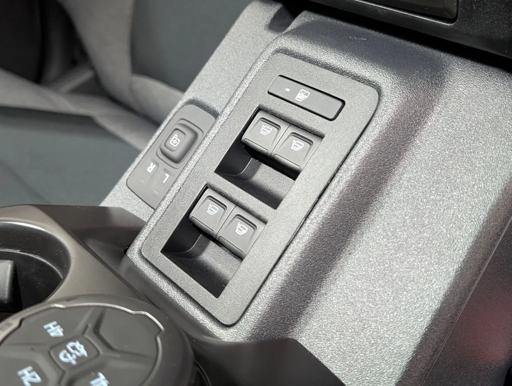New 2026 Avalanche Gray Ford Big Bend® image 7