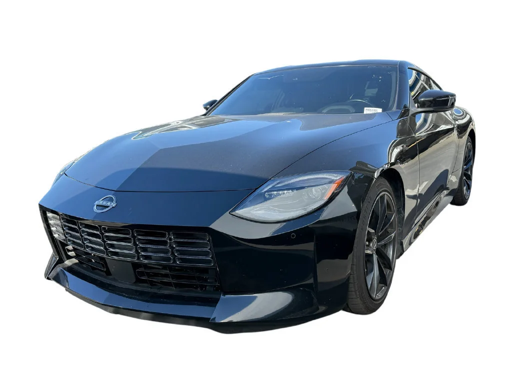 Used 2024  Nissan Performance image 21