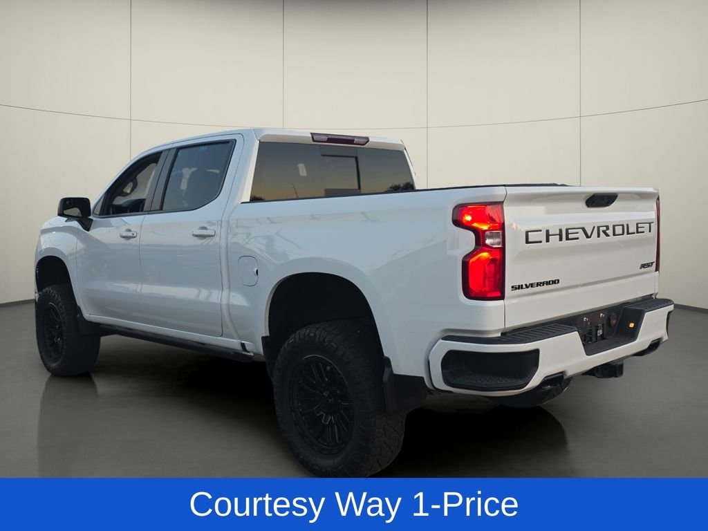 Used 2024 White Chevrolet RST image 6