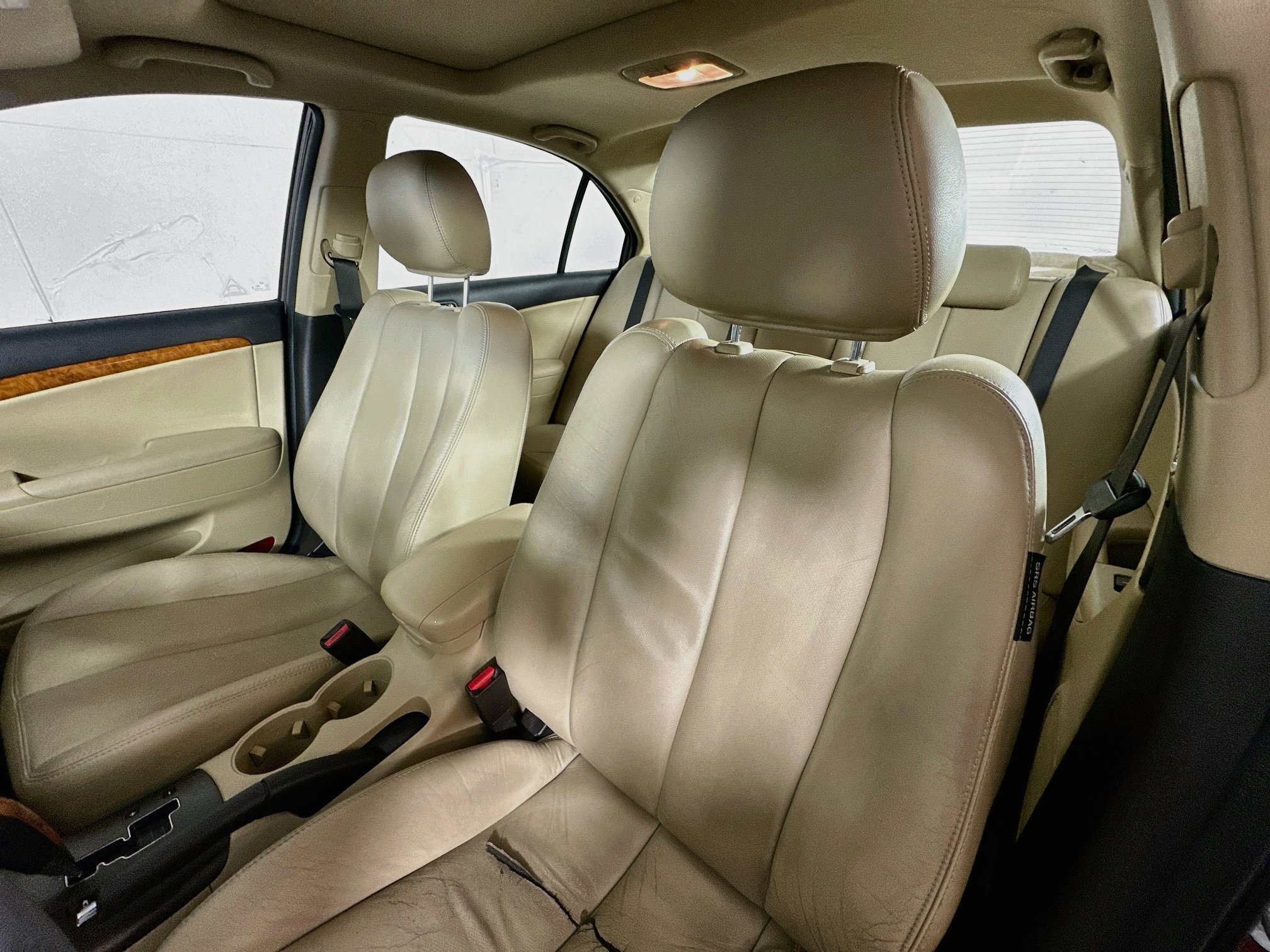 Used 2009 Dark Cherry Red Hyundai Limited image 20