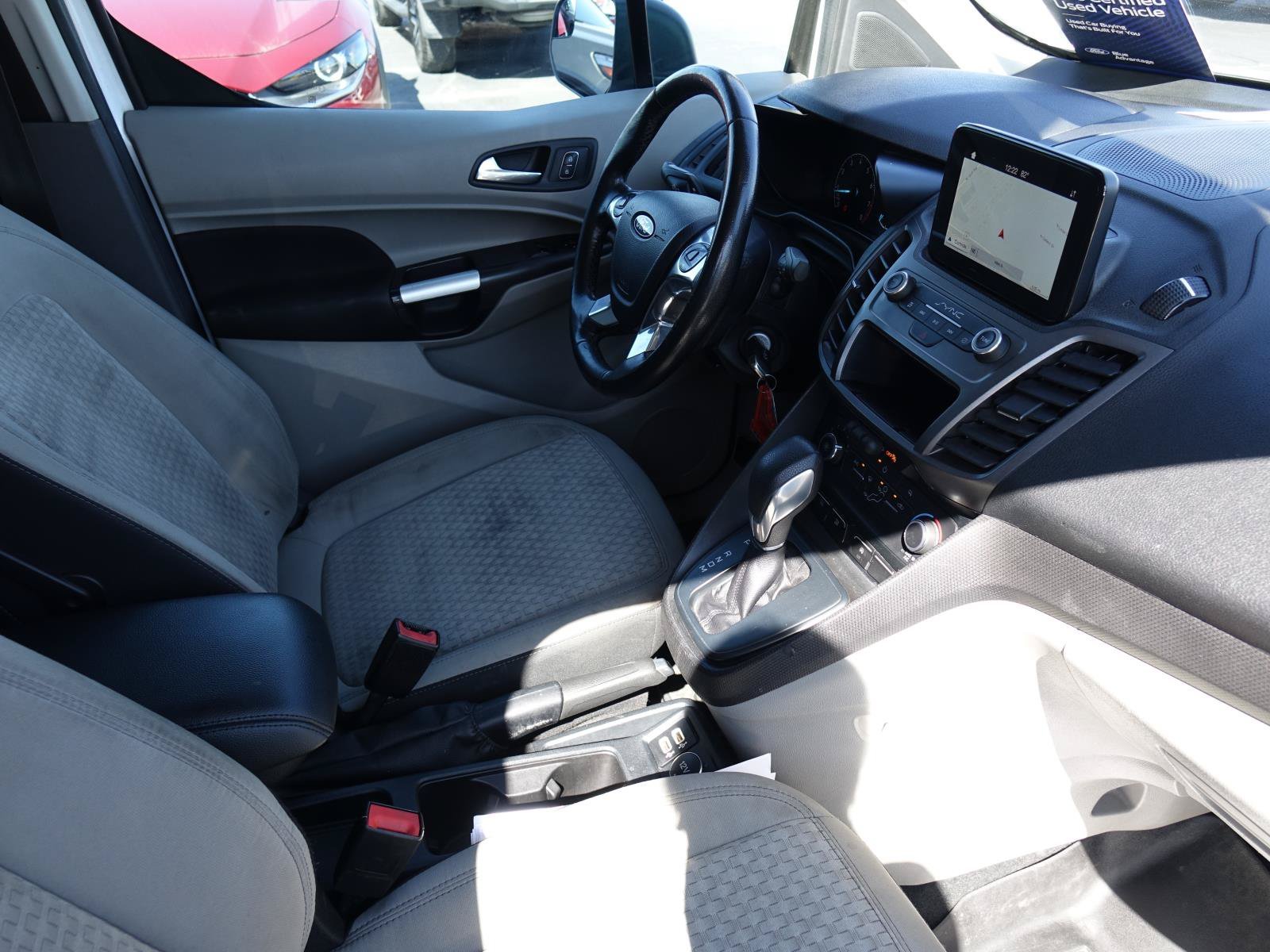 Used 2019 Frozen White Ford XLT image 27
