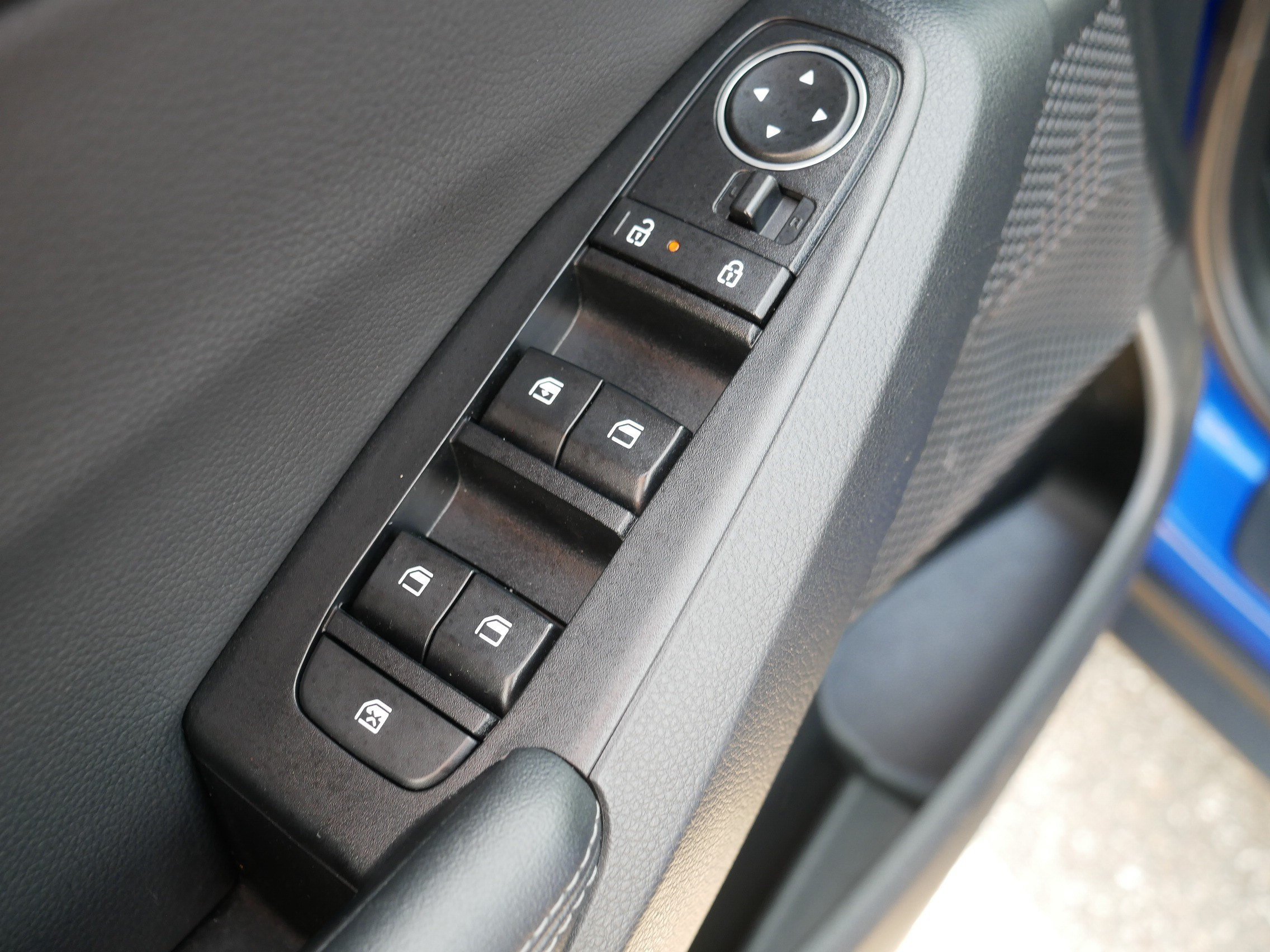 Used 2024 Neptune Blue Kia S image 19