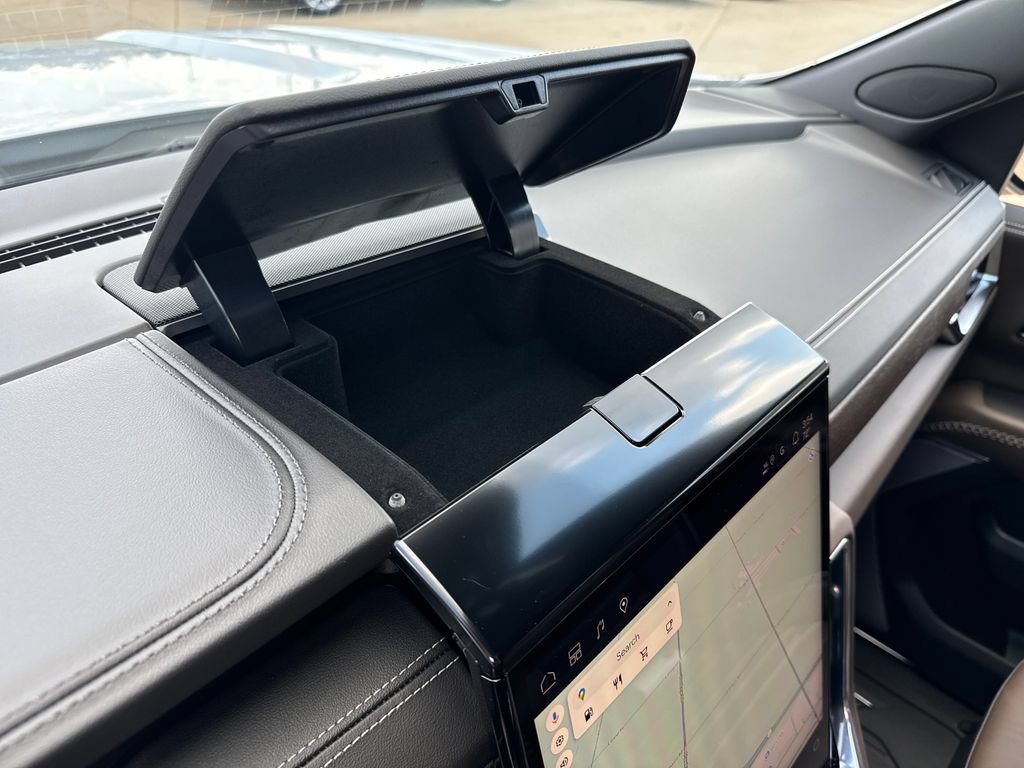 2026 GMC Yukon Denali Ultimate - Photo 54