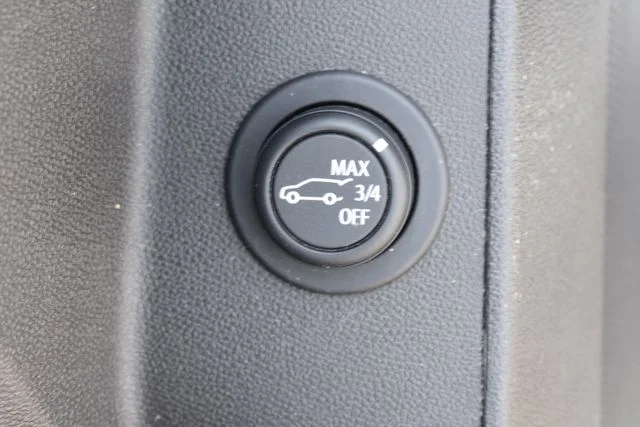 Used 2024 White Chevrolet LT image 11