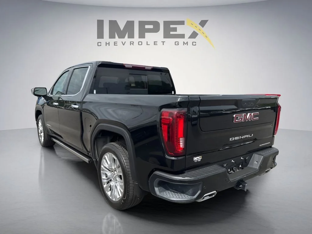 Used 2022 Black GMC Denali image 3