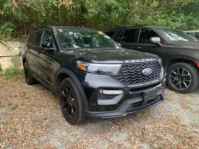 Used 2023 Black Ford ST image 2