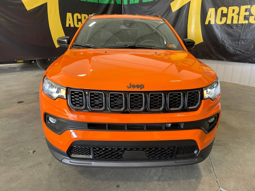 New 2026 Joose Exterior Paint Jeep Latitude Altitude image 2