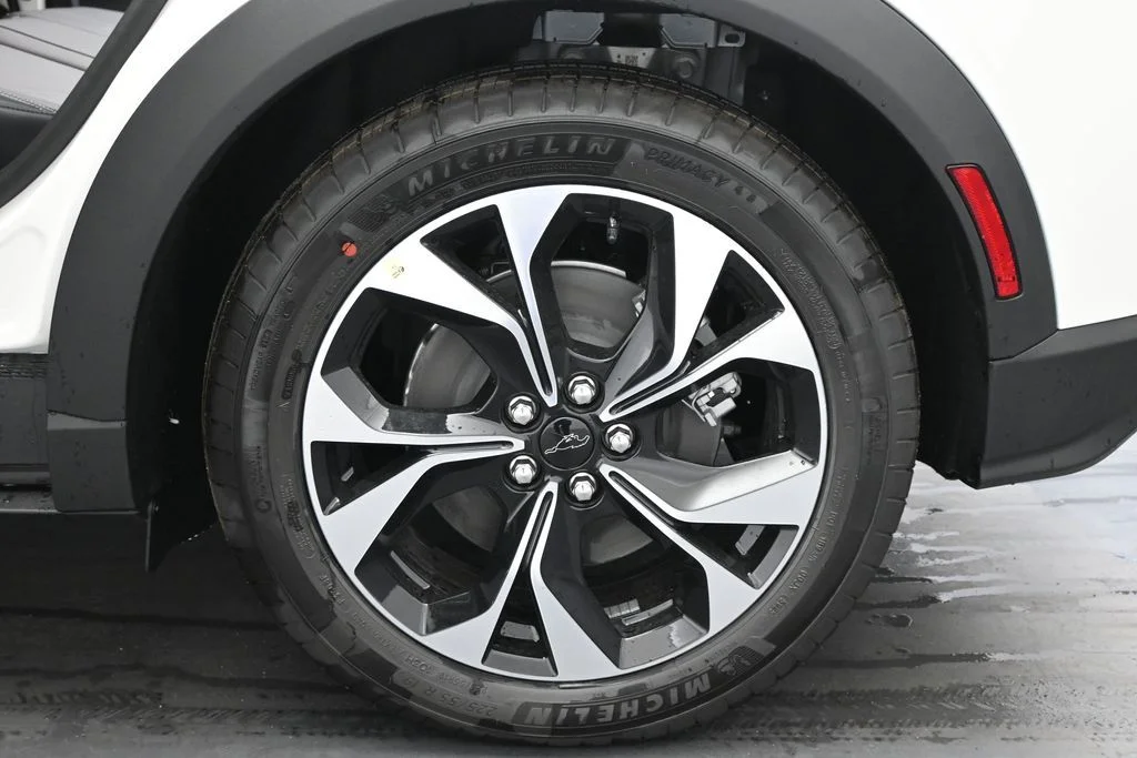 New 2026 Star White Metallic Tri-coat Ford Select image 19