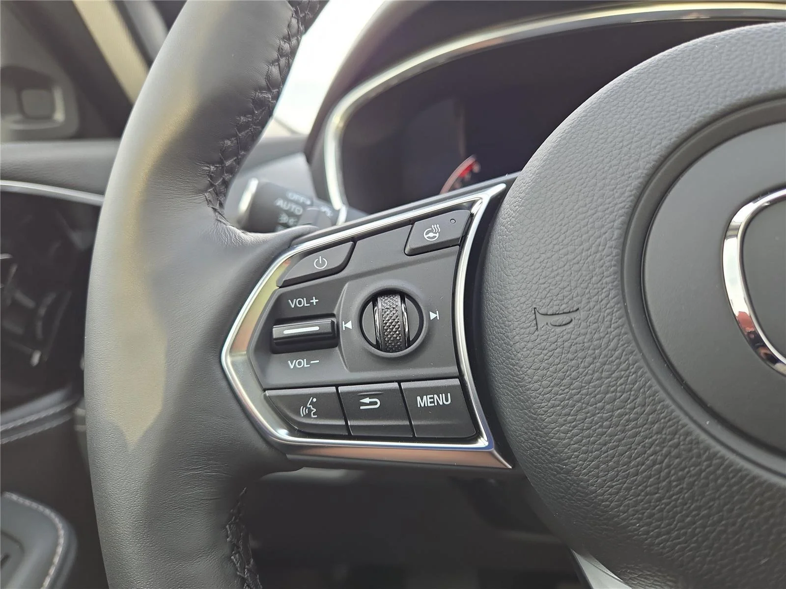New 2026 Majestic Black Pearl Acura SH-AWD w/Advance image 14