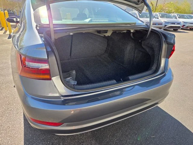 Used 2019 Gray Volkswagen 1.4T S image 13